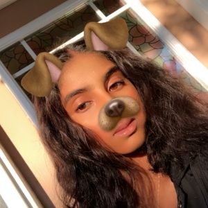 Meet your Posher, Keerthiga